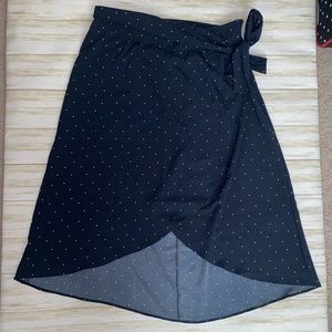midi navy skirt with white dots from loft size 16 NWT